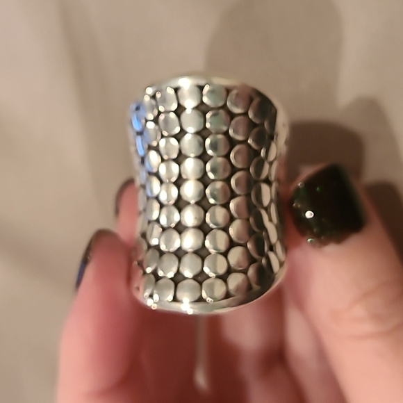 Sterling silver chic statement ring - Picture 5 of 7
